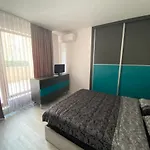 Luxurious And Panoramic At The In La Complex *