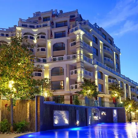 Luxurious And Panoramic At The In La Complex Daire Altın Kumlar