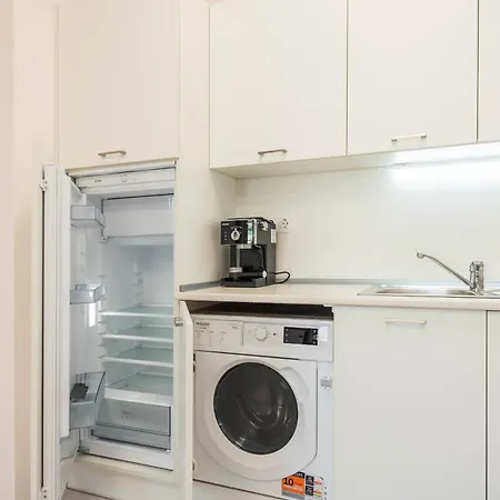 Luxurious And Panoramic At The In La Complex Daire
