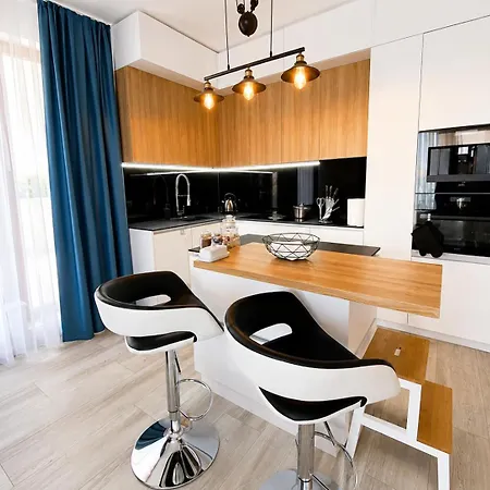 Luxurious And Panoramic At The In La Complex Διαμέρισμα *
