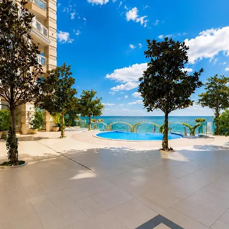 Luxurious And Panoramic At The In La Complex * Golden Sands