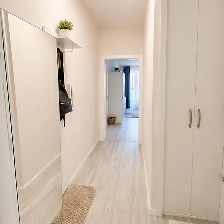 Luxurious And Panoramic At The In La Complex Διαμέρισμα